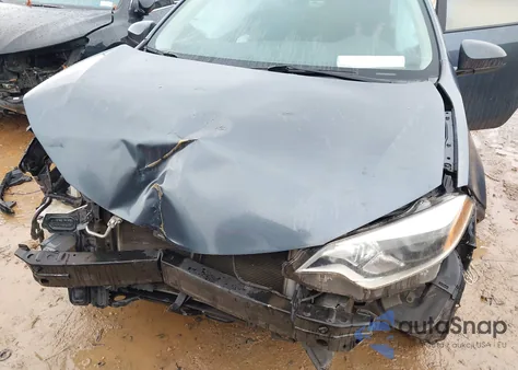 2014 Toyota Corolla Le z USA, uszkodzony, nr VIN 5YFBURHE4EP076707